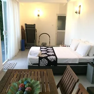 3* Bed & Breakfast Selyna Sky Terrace