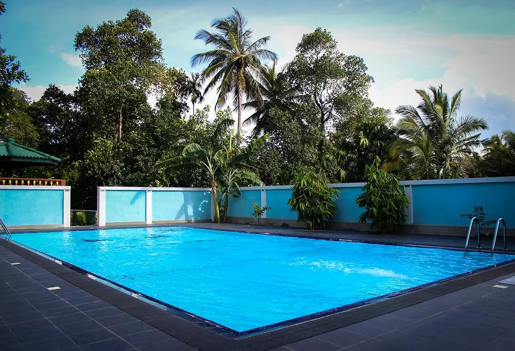 Green View Holiday Resort Kandy 2*,